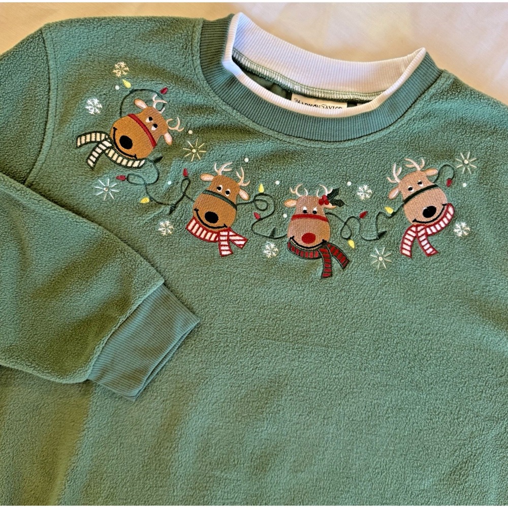 Madison Taylor Women Large Christmas Green Pullover Sweater Sweatshirt Reindeer